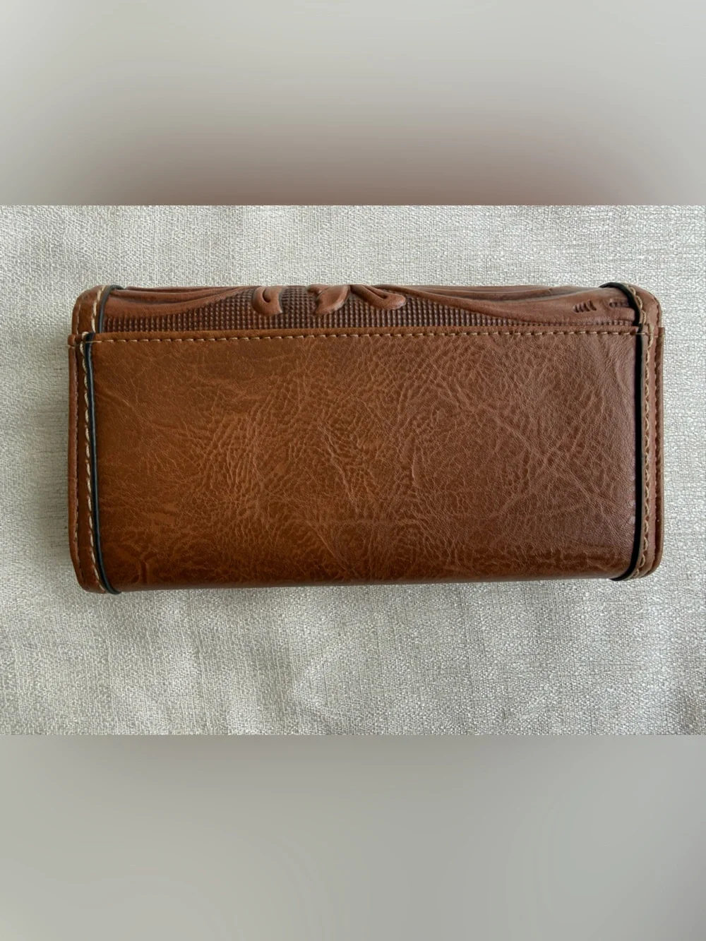 NWOT BOC Born Concept Brown Floral Embossed Faux Leather Trifold Clutch Wallet